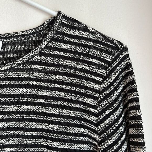 J. Jill Black White Striped Long Sleeve women’s Top tunic classic petite Medium - Picture 9 of 9